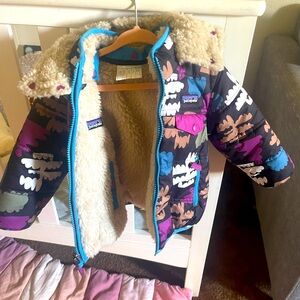 12-18 month Patagonia reversible jacket. New / only worn once.